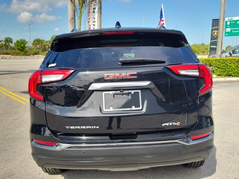 Used 2024 GMC Terrain AT4 w/ Tech Package AWD/4WD image 6