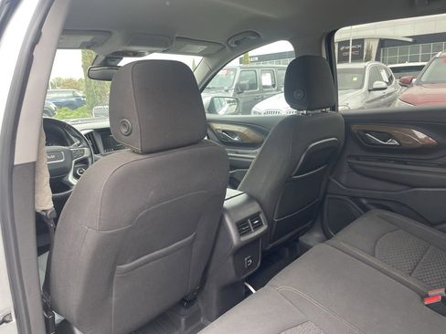 Used 2021 GMC Terrain SLE w/ Driver Convenience Package image 26