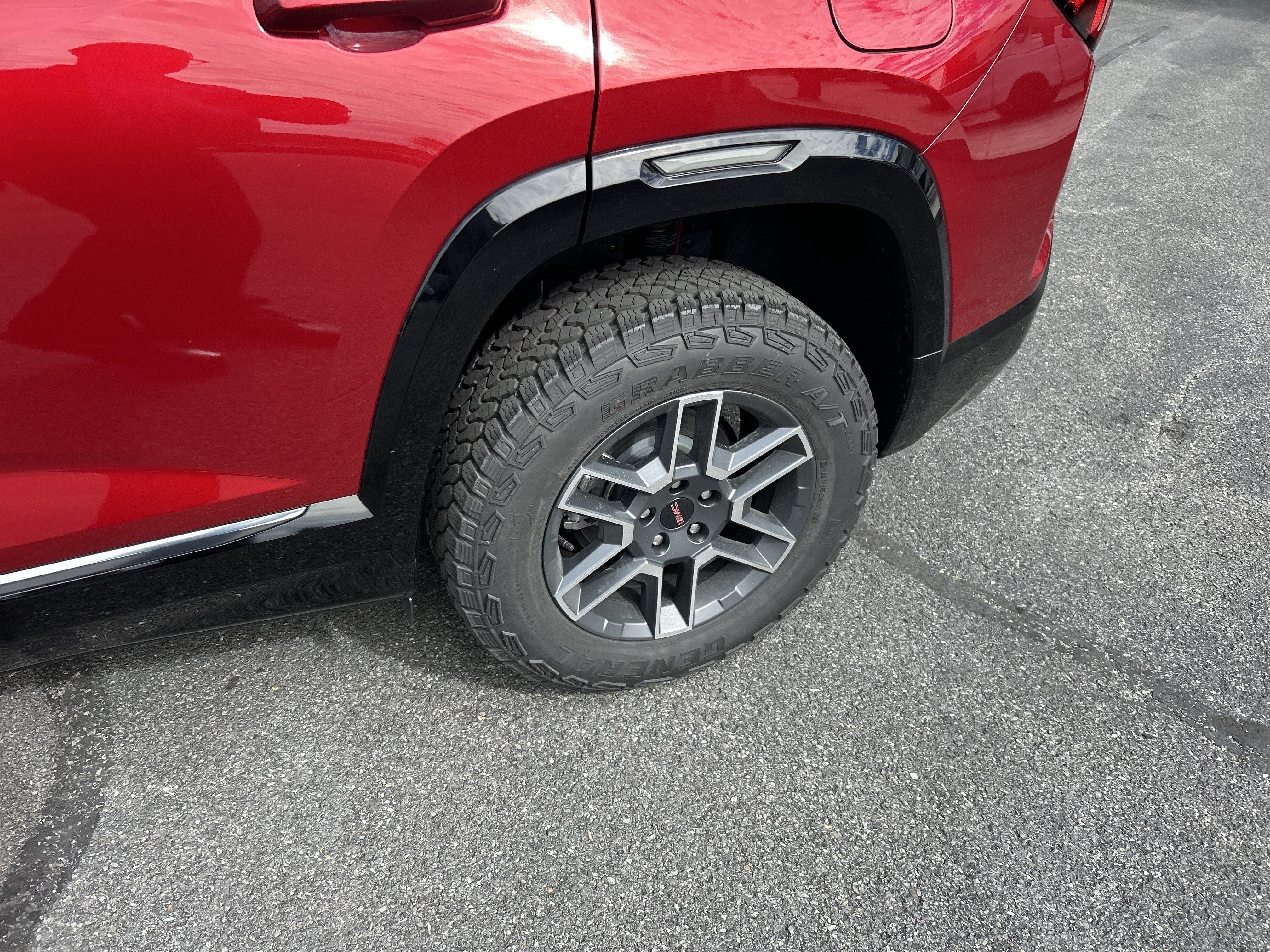 New 2027 GMC Terrain AT4 w/ Convenience Package III AWD/4WD image 5