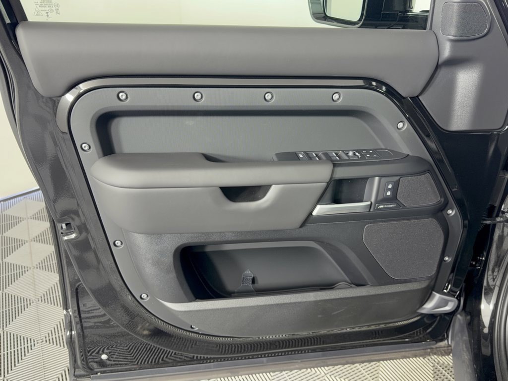 New 2026 Land Rover Defender 110 S AWD/4WD image 14