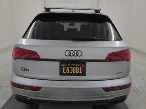 Used 2022 Audi Q5 e Premium Plus w/ Premium Plus Package AWD/4WD image 9
