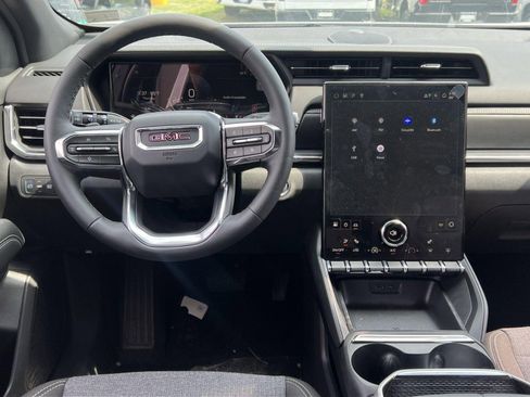 New 2026 GMC Terrain Elevation image 18