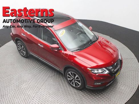 Used 2020 Nissan Rogue SL w/ Premium Package image 3