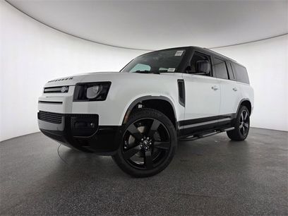 New 2025 Land Rover Defender 130 X-Dynamic SE