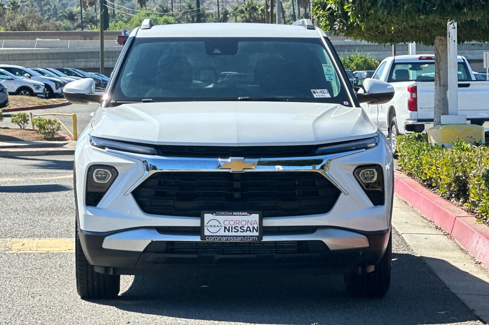 Used 2025 Chevrolet TrailBlazer LT AWD/4WD image 7
