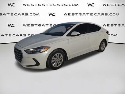 Used 2018 Hyundai Elantra SE w/ SE Connectivity Package 04