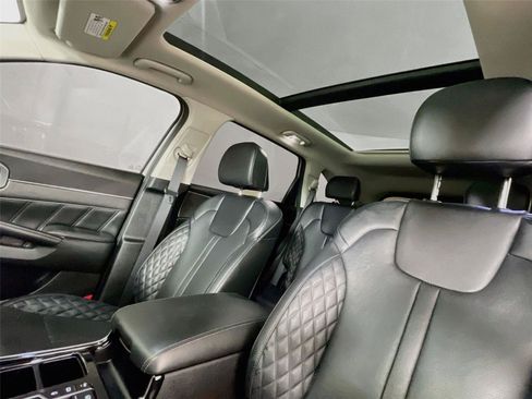 Certified 2022 Kia Sorento SX FWD image 12