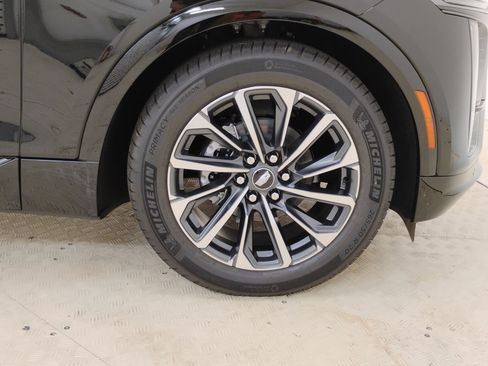 New 2025 Cadillac Lyriq Sport image 17