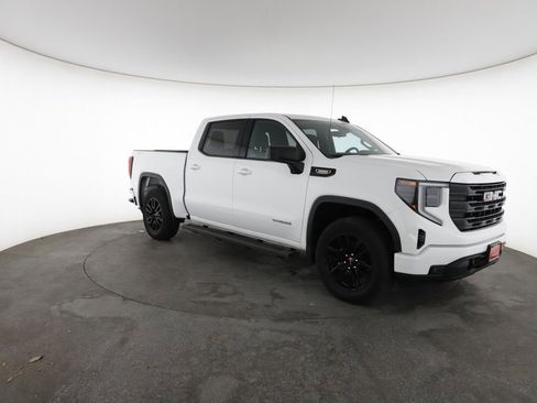 Used 2025 GMC Sierra 1500 Elevation AWD/4WD image 2