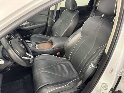 Used 2022 Acura RDX AWD w/ Advance Package image 19