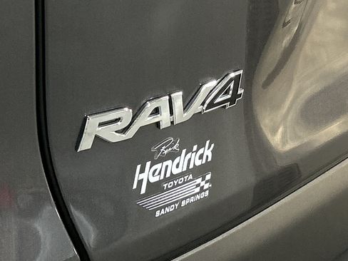 Used 2025 Toyota RAV4 XLE w/ Convenience Package FWD image 36