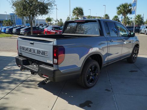 New 2026 Honda Ridgeline Black Edition image 5