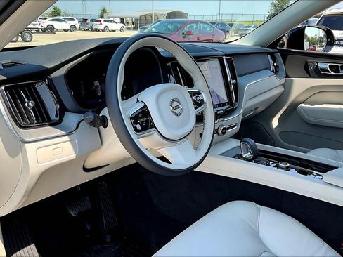 New 2026 Volvo XC60 B5 Plus w/ Protection Package Premier image 20