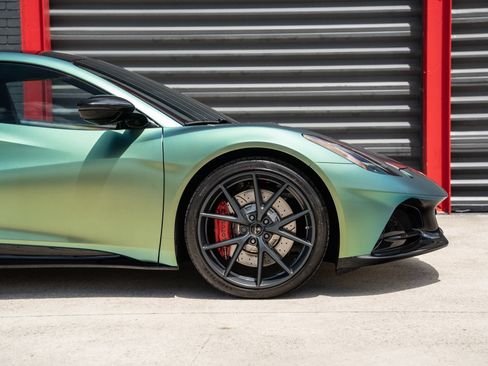 Used 2025 Lotus Emira RWD image 7