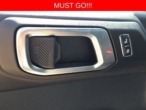 Used 2021 Ford Bronco First Edition AWD/4WD image 17