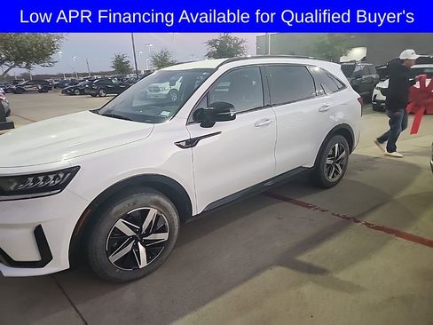 Used 2022 Kia Sorento EX image 8