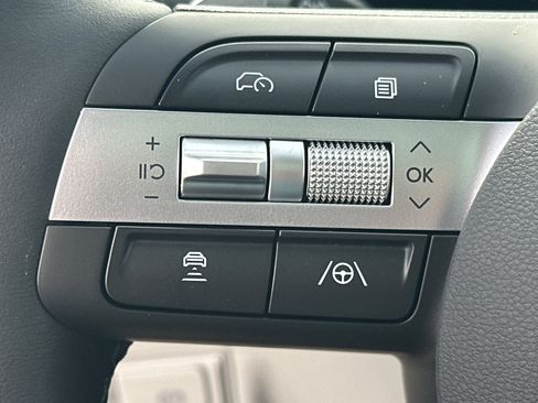 New 2026 Hyundai Tucson Limited image 27