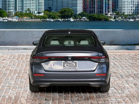 New 2025 Honda Accord LX image 6