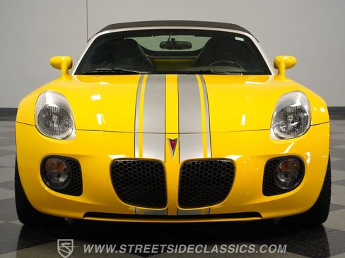 Used 2007 Pontiac Solstice GXP w/ Premium Package image 17