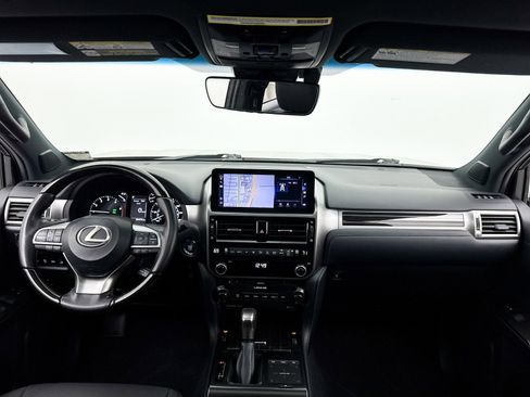 Used 2023 Lexus GX 460 Premium w/ Premium Package image 18