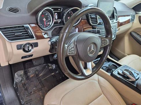 Used 2018 Mercedes-Benz GLS 450 4MATIC image 10