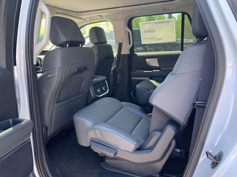 New 2026 Ford Expedition Max Active AWD/4WD image 21