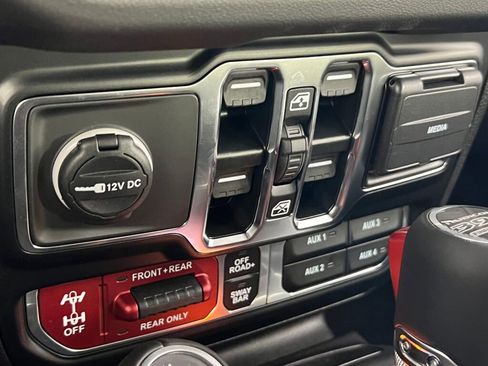 New 2024 Jeep Wrangler Rubicon 392 image 28