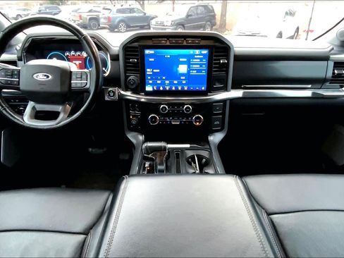 Used 2022 Ford F150 Lariat w/ Equipment Group 502A High image 15