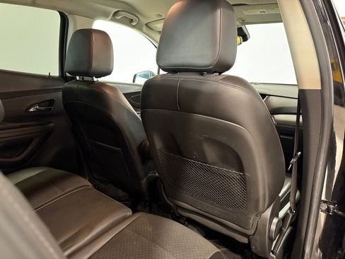 Used 2018 Buick Encore FWD image 24