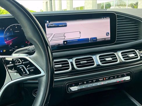 Used 2024 Mercedes-Benz GLE 350 4MATIC image 7