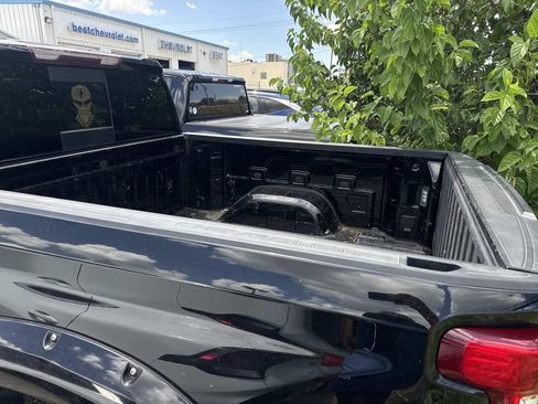Used 2020 Chevrolet Silverado 1500 LT w/ Texas Edition RWD image 9