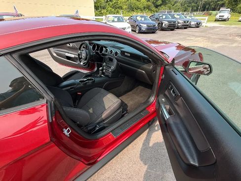 Used 2016 Ford Mustang Coupe w/ Equipment Group 051A RWD image 24
