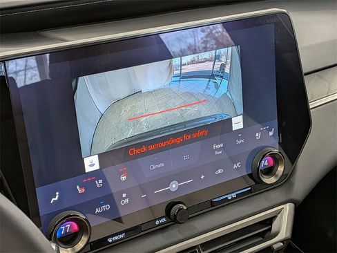 Used 2023 Lexus RX 350 Premium image 25