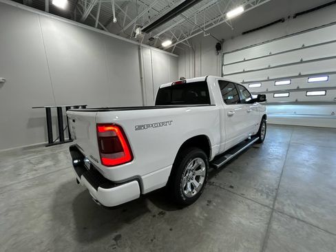 Used 2022 RAM 1500 Big Horn AWD/4WD image 6