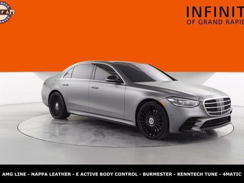Used 2022 Mercedes-Benz S 580 4MATIC Sedan image 1