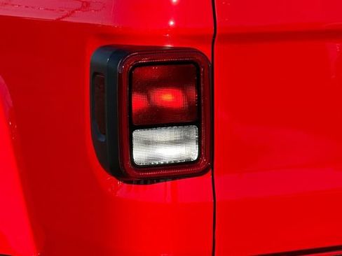 New 2026 Jeep Gladiator Sport AWD/4WD image 24