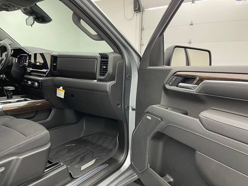 New 2026 GMC Sierra 1500 Elevation w/ Preferred Package AWD/4WD image 31