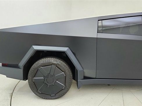 Used 2024 Tesla Cybertruck Cyberbeast image 12