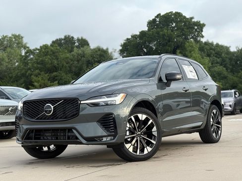 New 2026 Volvo XC60 B5 Plus w/ Protection Package Premier image 1