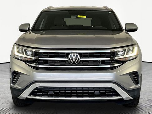 Used 2020 Volkswagen Atlas Cross Sport S AWD/4WD image 2