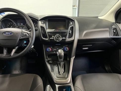 Used 2018 Ford Focus SEL FWD image 21