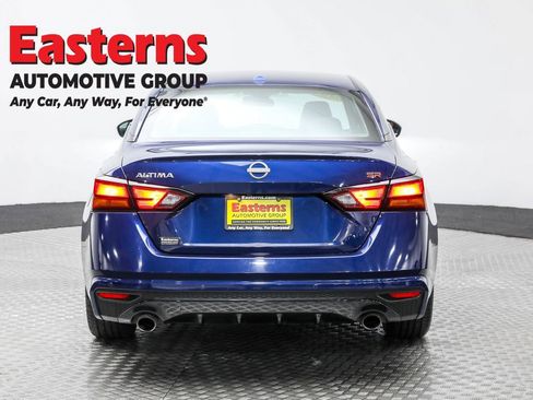 Used 2023 Nissan Altima 2.5 SR image 6