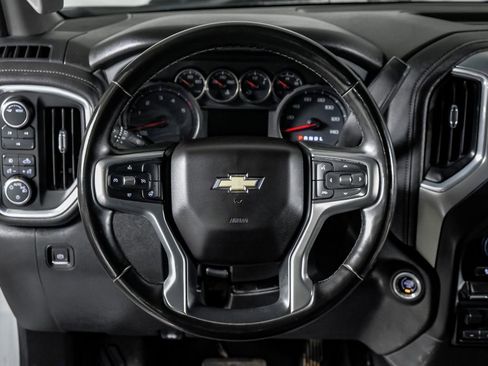 Used 2023 Chevrolet Silverado 2500 LT w/ Convenience Package image 17