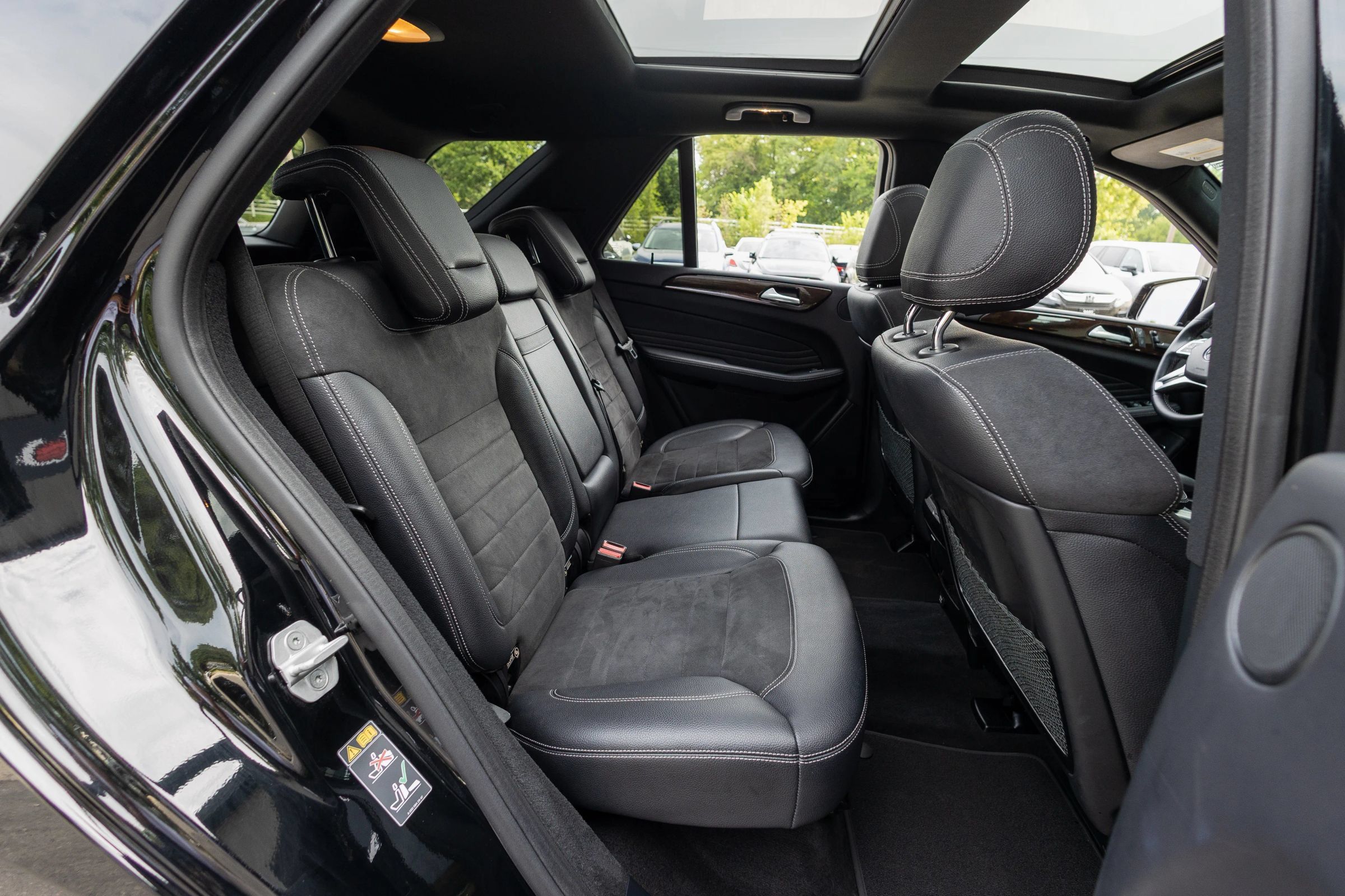 Used 2015 Mercedes-Benz ML 250 BlueTEC 4MATIC image 31