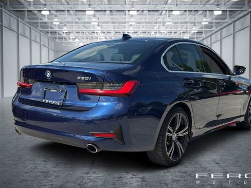 Used 2020 BMW 330i Sedan w/ Convenience Package RWD image 5