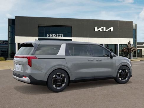 New 2026 Kia Carnival EX image 6