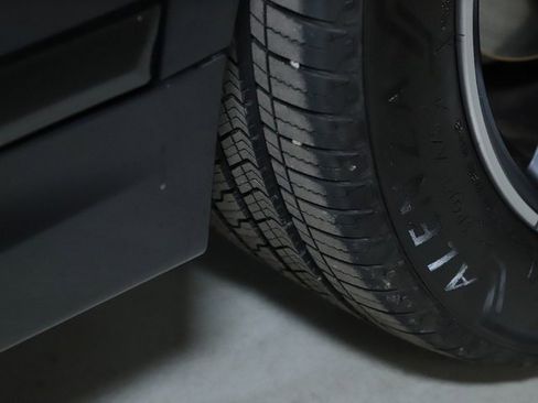 Certified 2025 BMW X7 xDrive40i w/ M Sport Package image 40