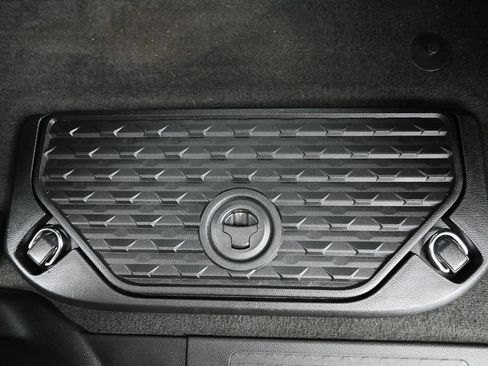 Used 2023 RAM 1500 Big Horn AWD/4WD image 23