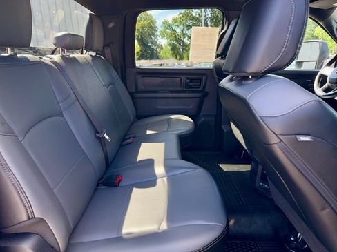 Used 2024 RAM 3500 Tradesman w/ Snow Chief Group AWD/4WD image 10