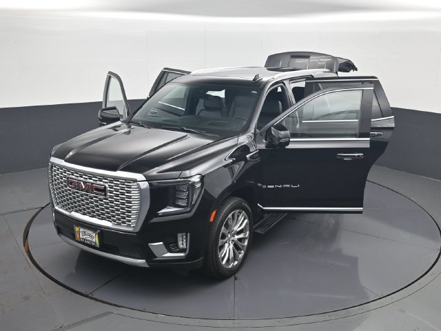Used 2022 GMC Yukon Denali AWD/4WD image 31